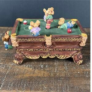 Vintage 1994 Enesco On Cue Deluxe Multi-Action Musical Pool Table Mice-Works